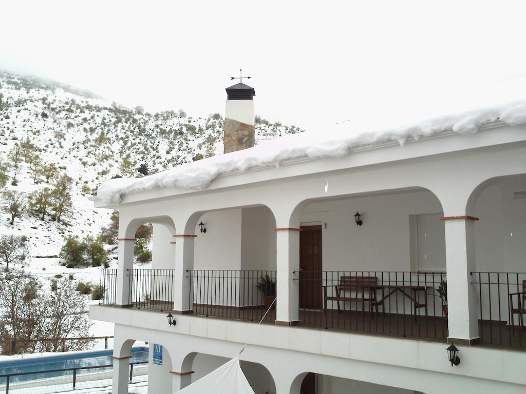 Apartamentos Turisticos Rurales Monte De Las Animas Valdepenas de Jaen 외부 사진